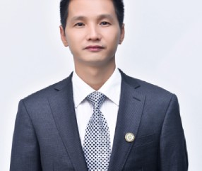 中南财经政法大学毕业证书长什么样
